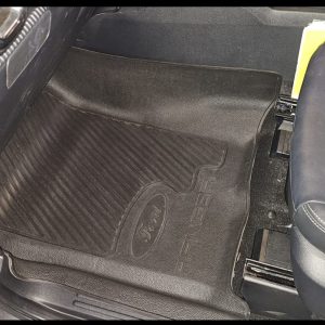 Ford bakkie carpets - User farming and bakkie accessories sold in South Africa