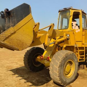 CAT 930 LOADER
